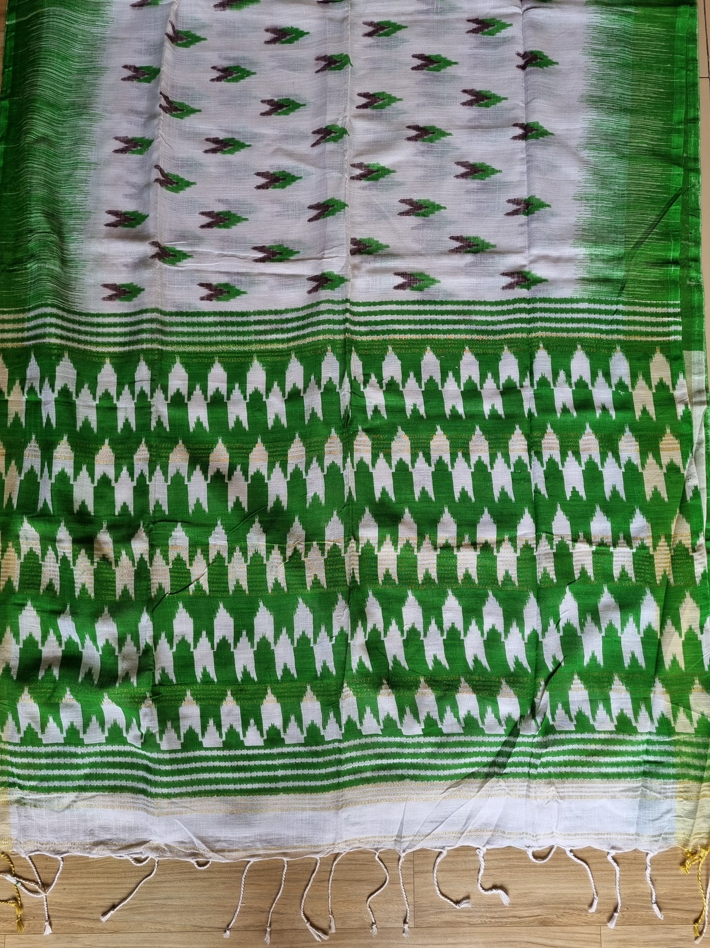 GREEN & WHITE IKKAT LINEN SAREE