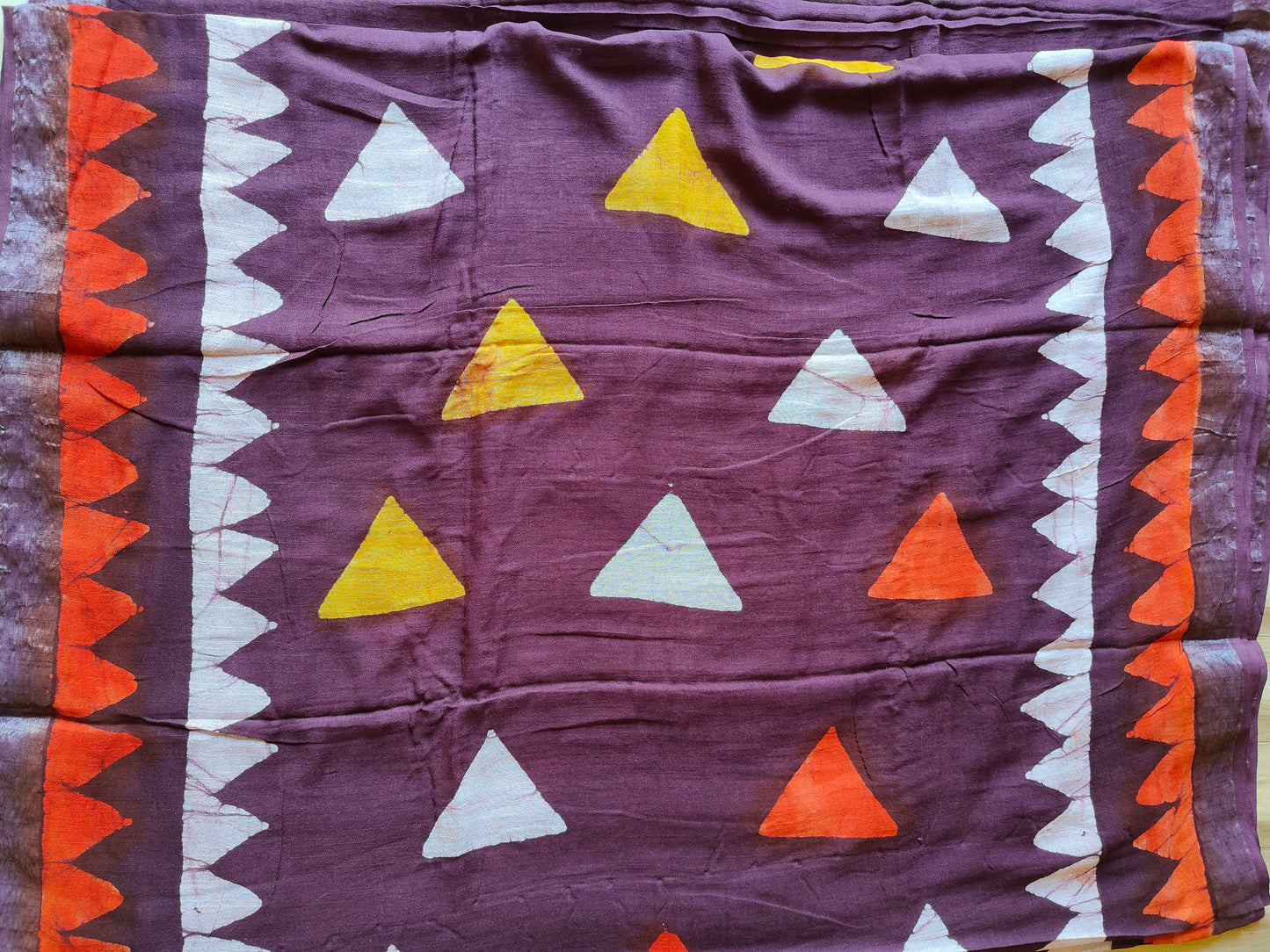 TRIANGULAR MULTICOLOR LINEN SAREE