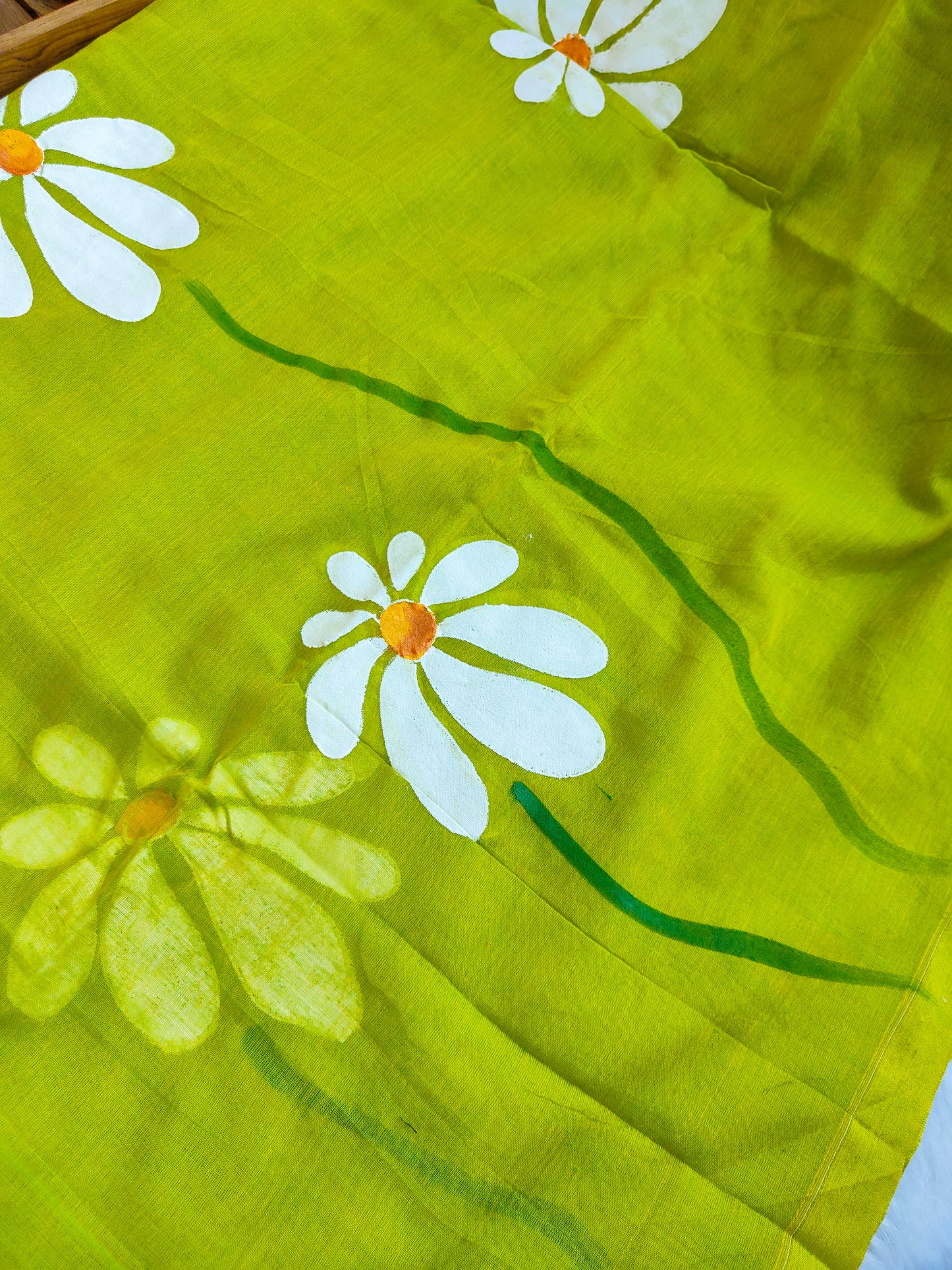 PARROT GREEN FLORAL HAND PAINTED MUL COTTON SAREE