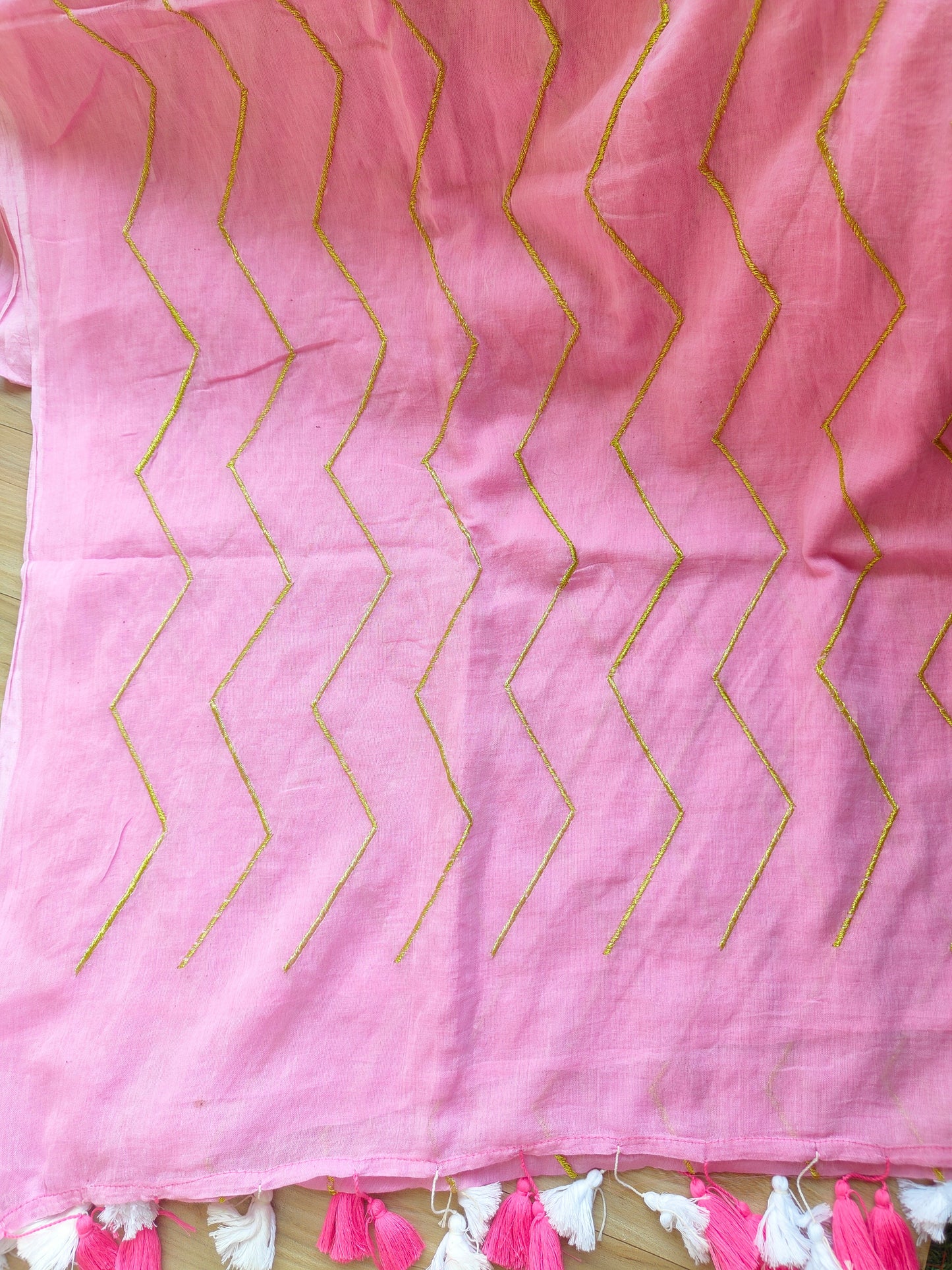 BABY PINK ZIG ZAG MUL COTTON SAREE