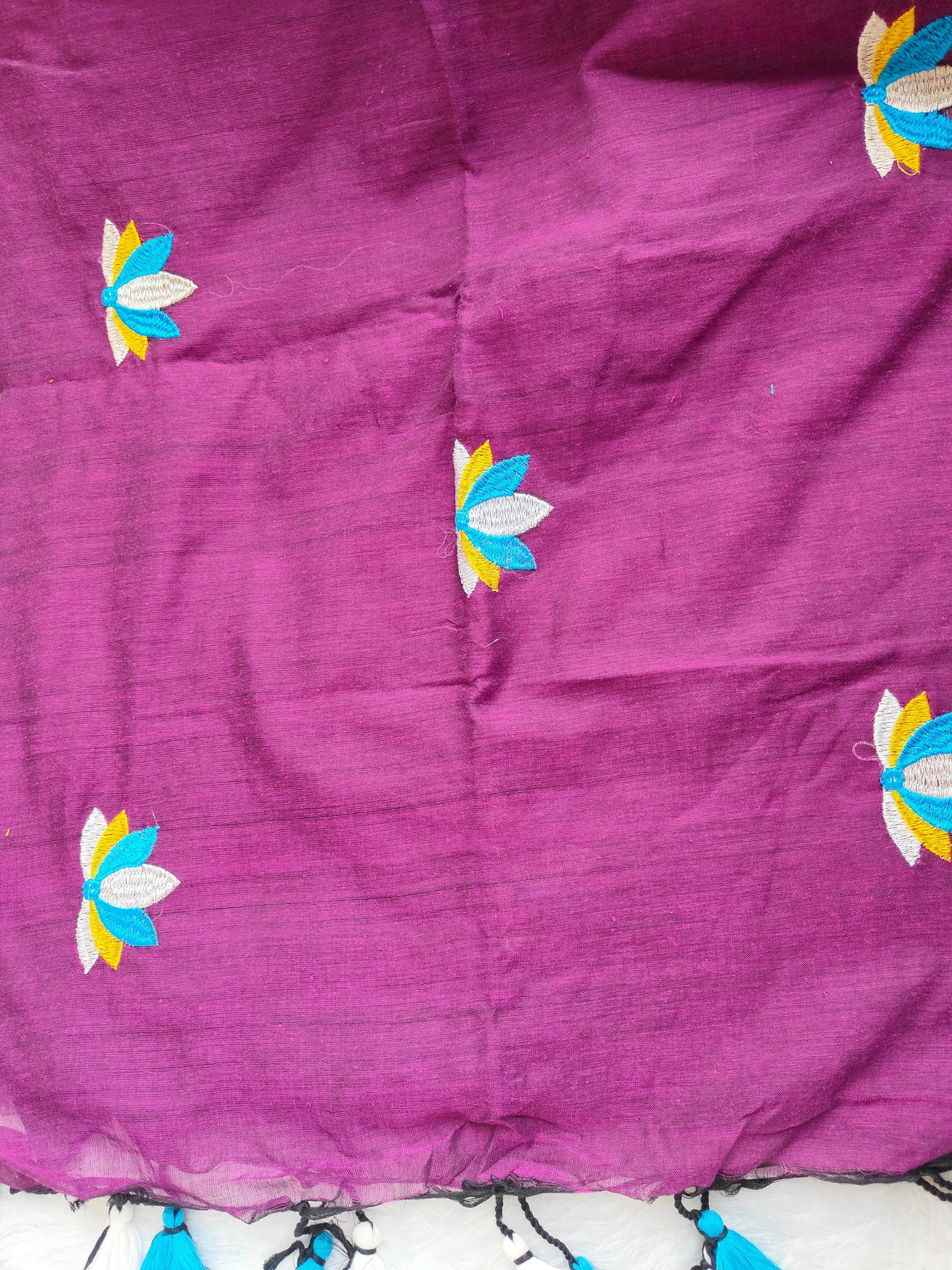 JAMUNI LOTUS EMBROIDERED MUL COTTON SAREE