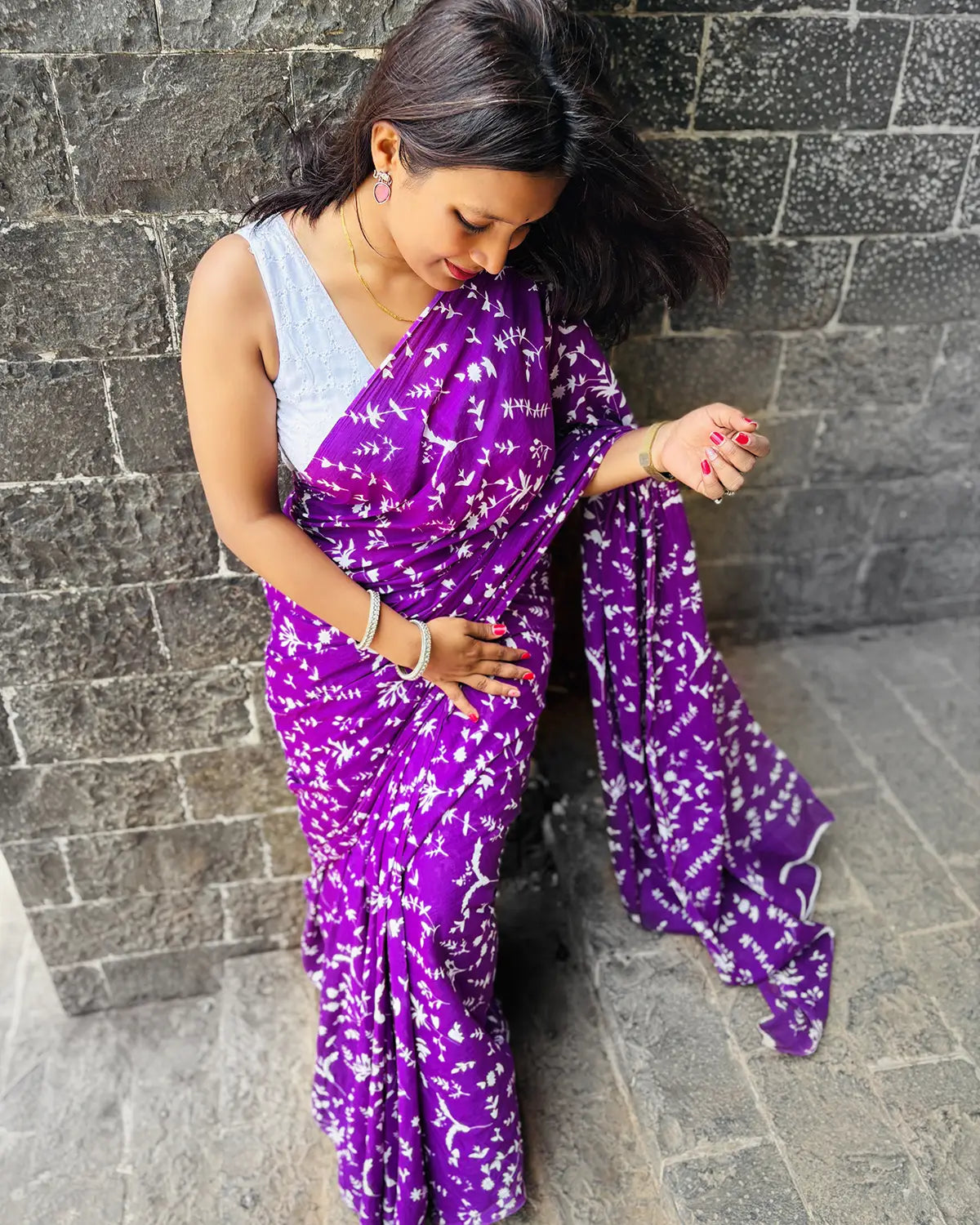 PURPLE AND WHITE MULMUL COTTON SAREE