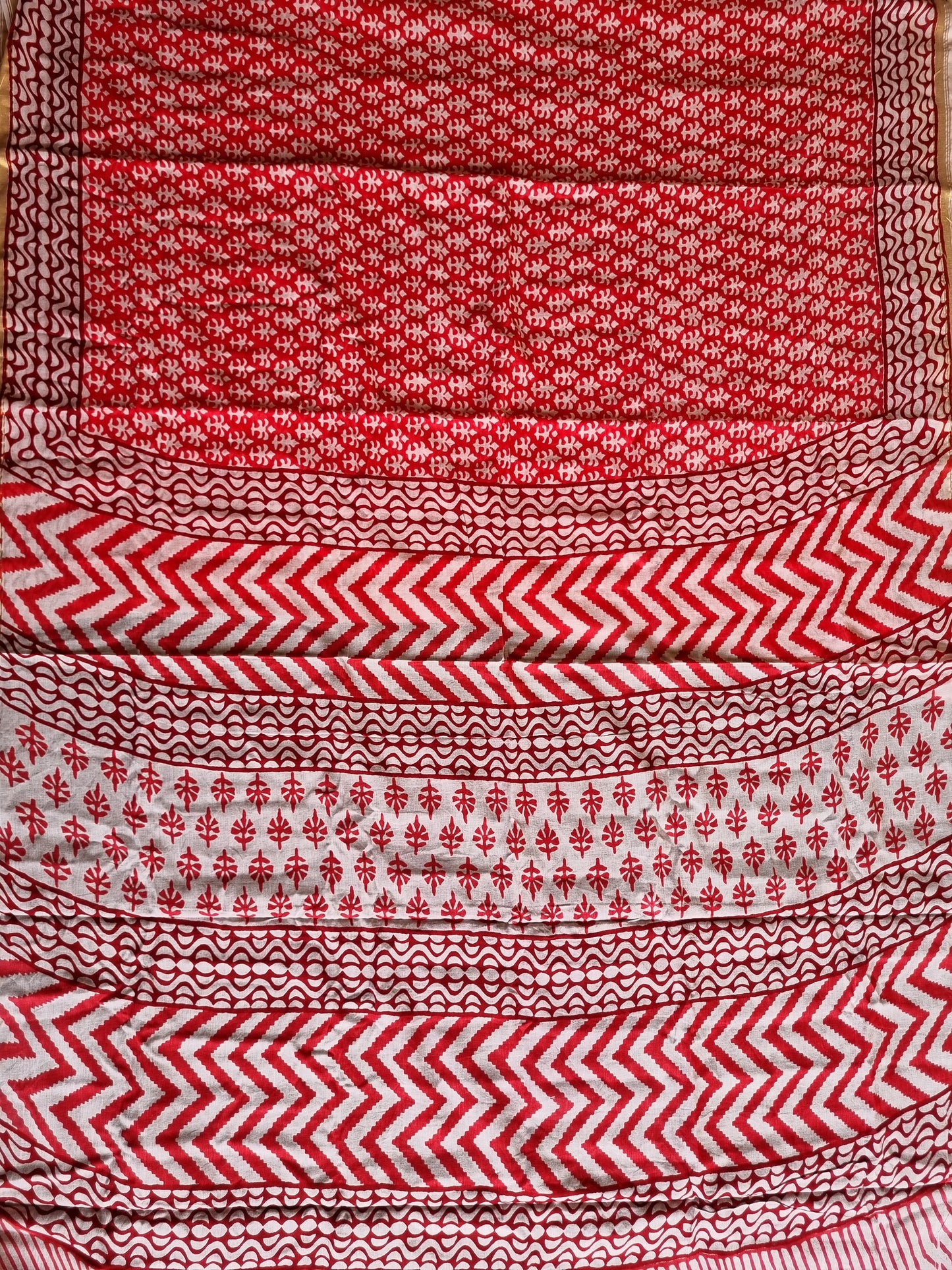 BLOCK PRINT CHANDERI COTTON SAREE WITH SMALL ZARI