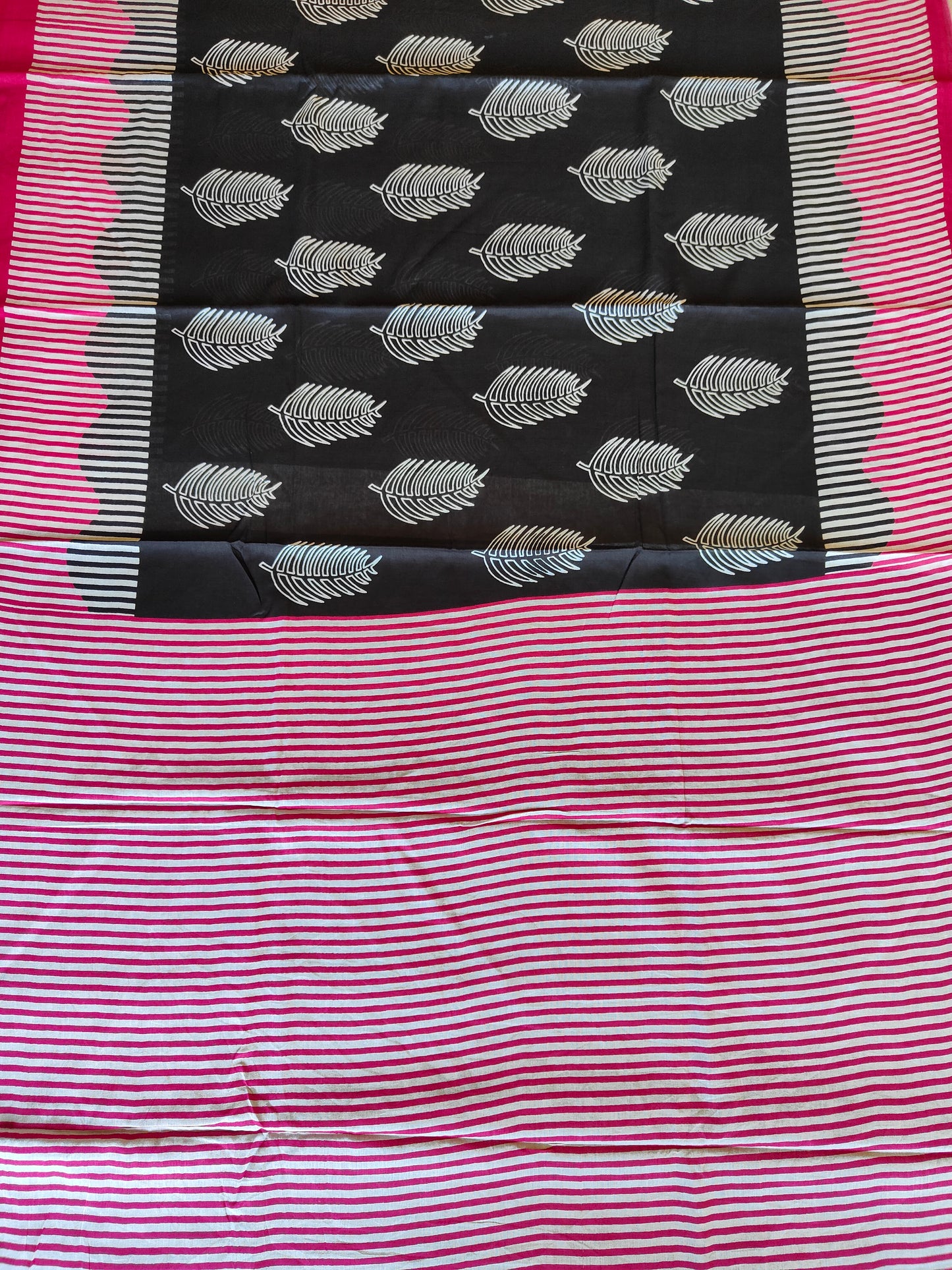 BLACK AND PINK MULMUL COTTON SAREE