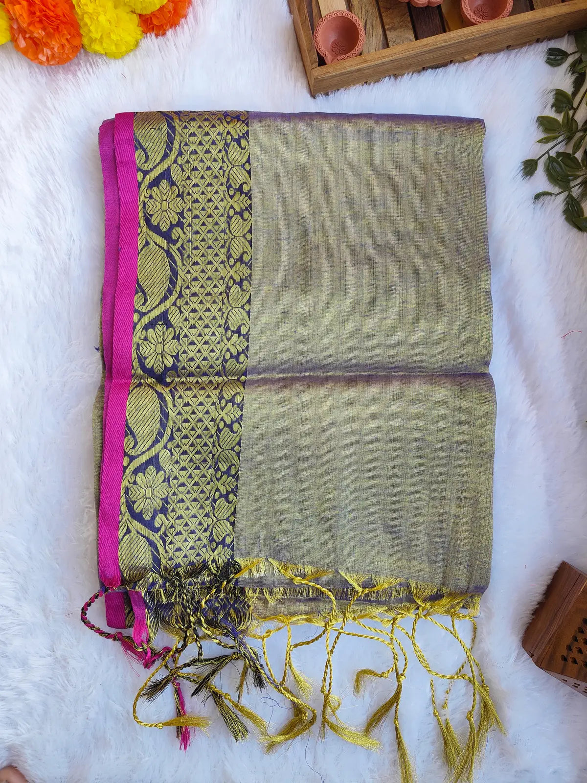 GOLDEN PINK BORDER COTTON TISSUE SAREE