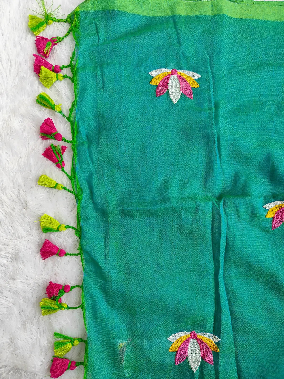 SEA GREEN LOTUS EMBROIDERED MUL COTTON SAREE