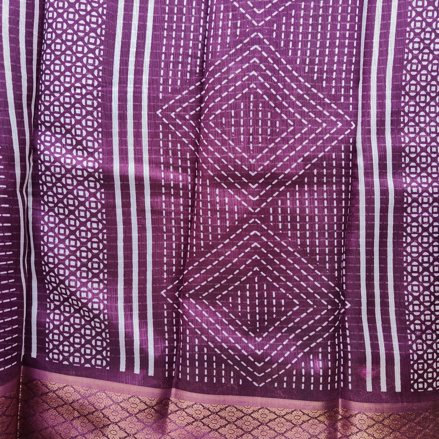 PUPLE PRINTED SAREE