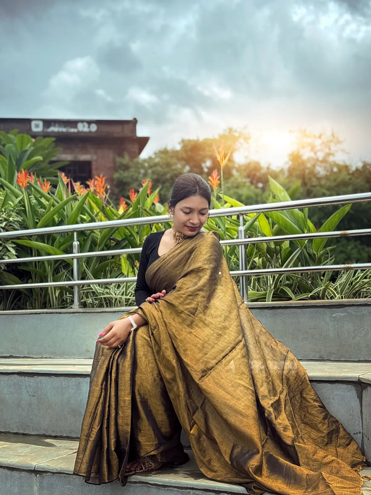 GOLD AND BLACK COTTON TISSUE SAREE