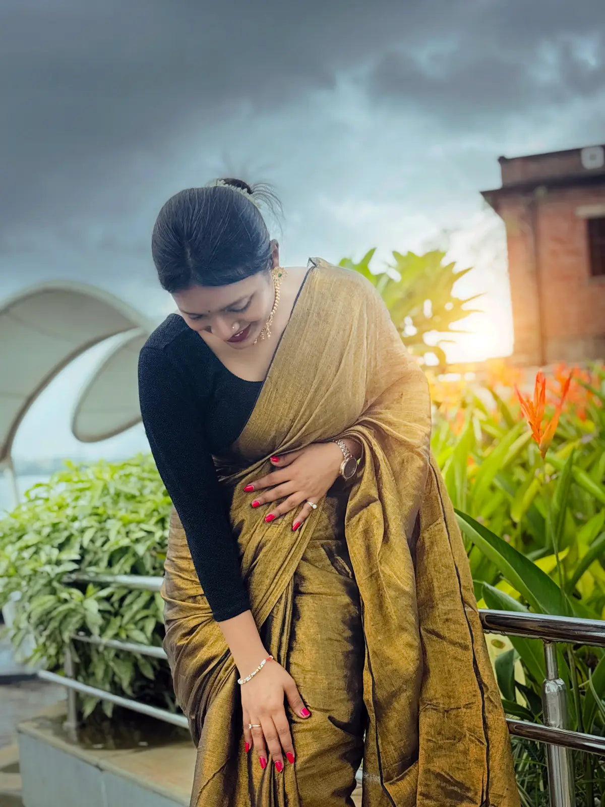 GOLD AND BLACK COTTON TISSUE SAREE